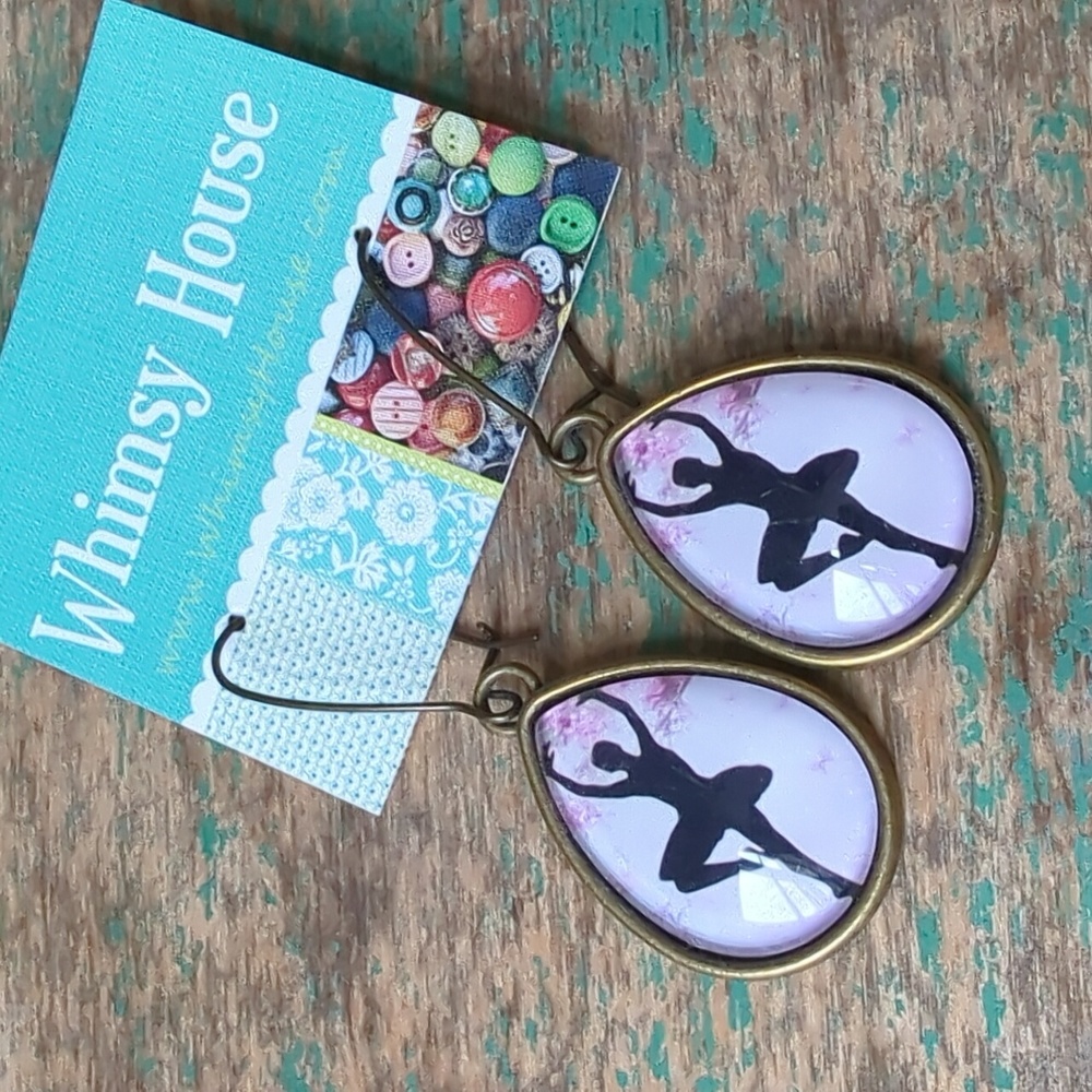 2/$16 WHIMSY HOUSE I NWT Handmade Ballerina Dancer Teardrop Dangle Earrings